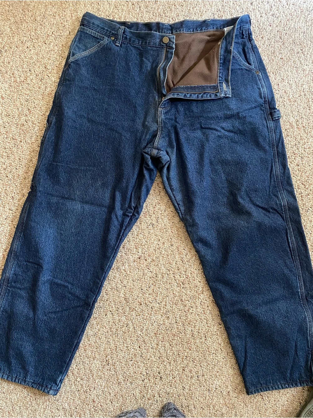 Relaxed Fit Wrangler Men's Denim Work Jeans in Dark Blue Fleece lined vintage